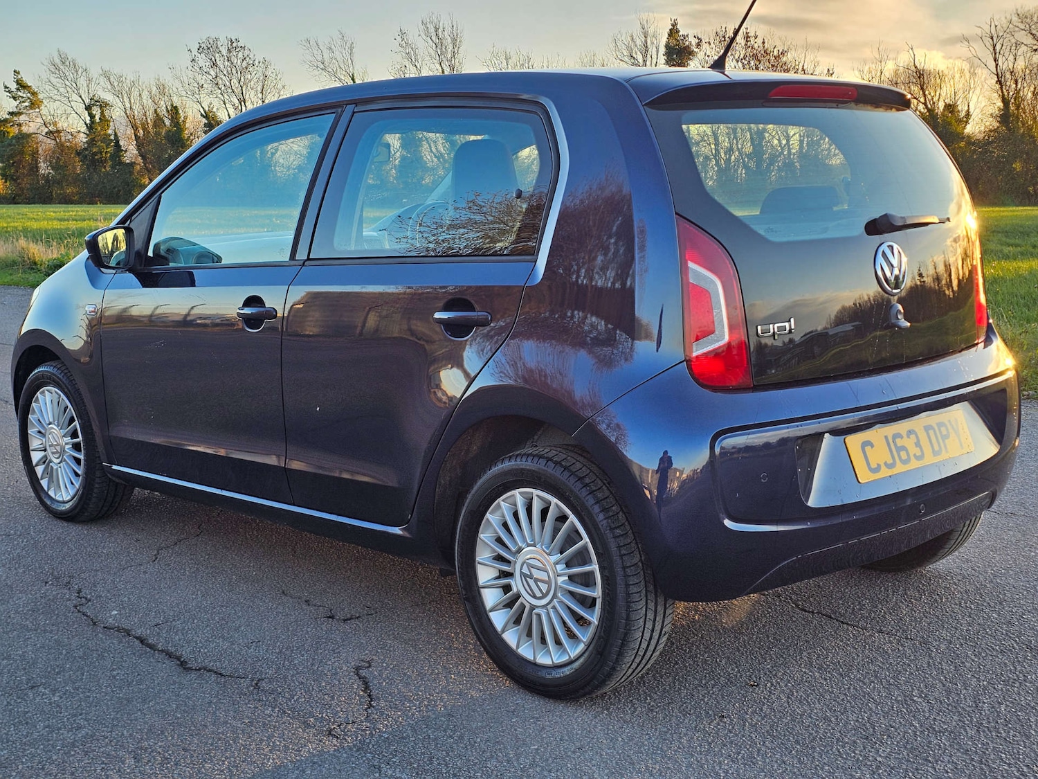 Used Volkswagen up! 2025 for sale - 76643747: Photo 7