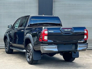 Used Toyota Hilux 2025 for sale - 75165669: Photo