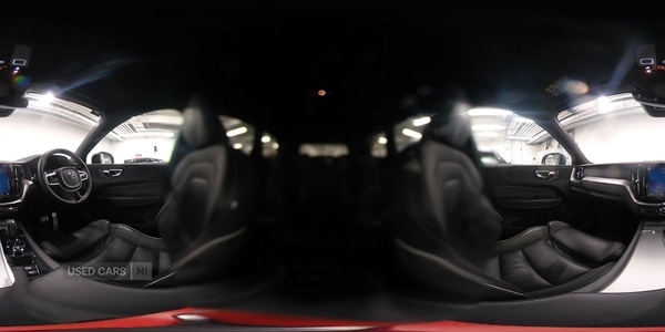 Used Volvo XC60 2022 for sale - 76228210: Photo 2