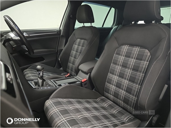 Used Volkswagen Golf 2018 for sale - 76729109: Photo 5