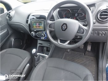 Used Renault Captur 2019 for sale - 75840026: Photo