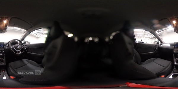 Used Renault Captur 2022 for sale - 77156863: Photo 2