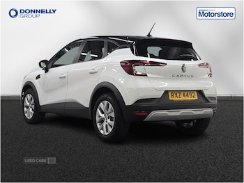 Used Renault Captur 2022 for sale - 77156863: Photo