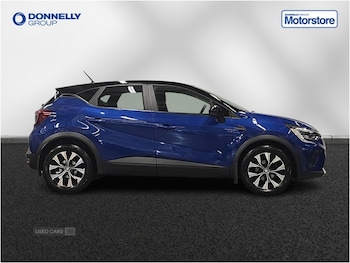 Used Renault Captur 2023 for sale - 78901743: Photo