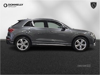 Used Audi Q3 2023 for sale - 78602229: Photo