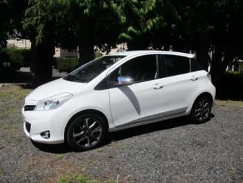 2013 (63) - 1.33 Dual VVT-i Trend Hatchback 5dr Petrol Manual Euro 5 (99 ps)