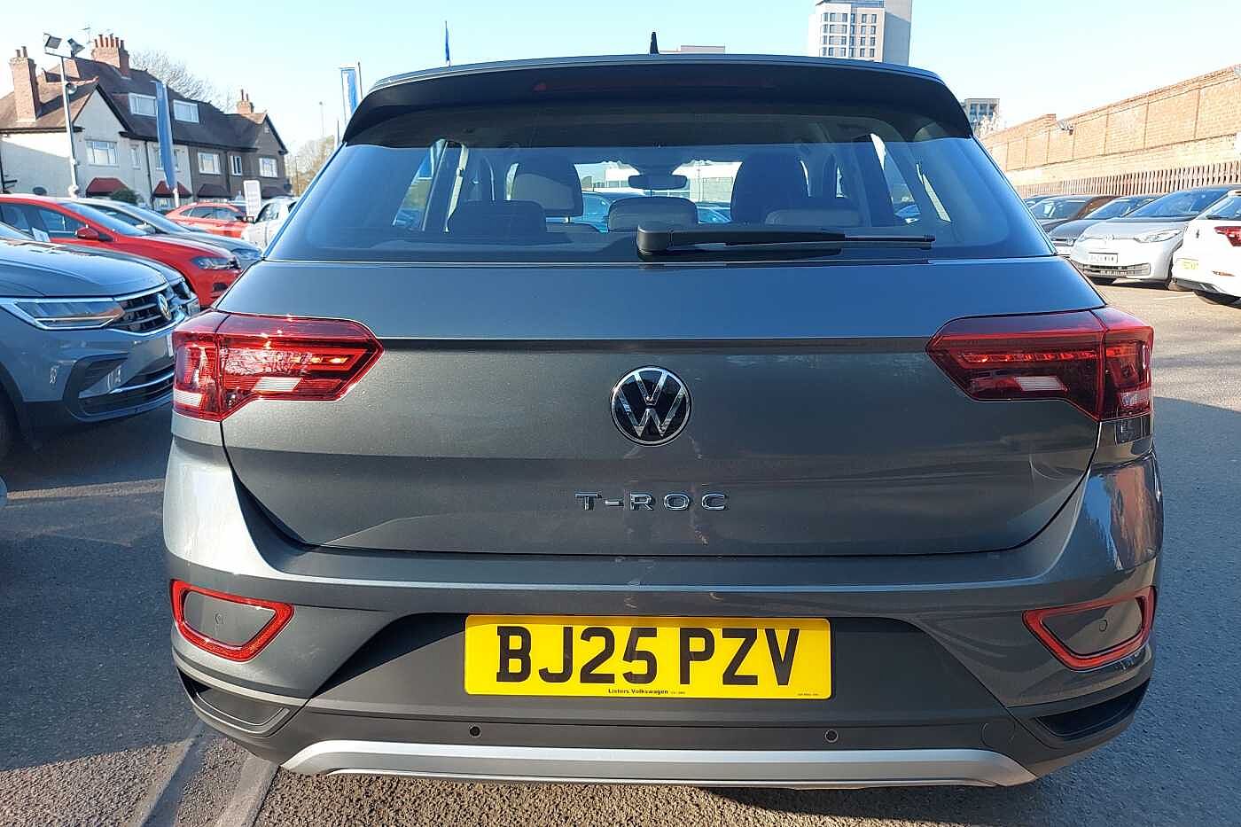 Used Volkswagen T-Roc 2025 for sale - 76111263: Photo 15