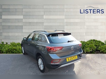 Used Volkswagen T-Roc 2025 for sale - 76111263: Photo 3