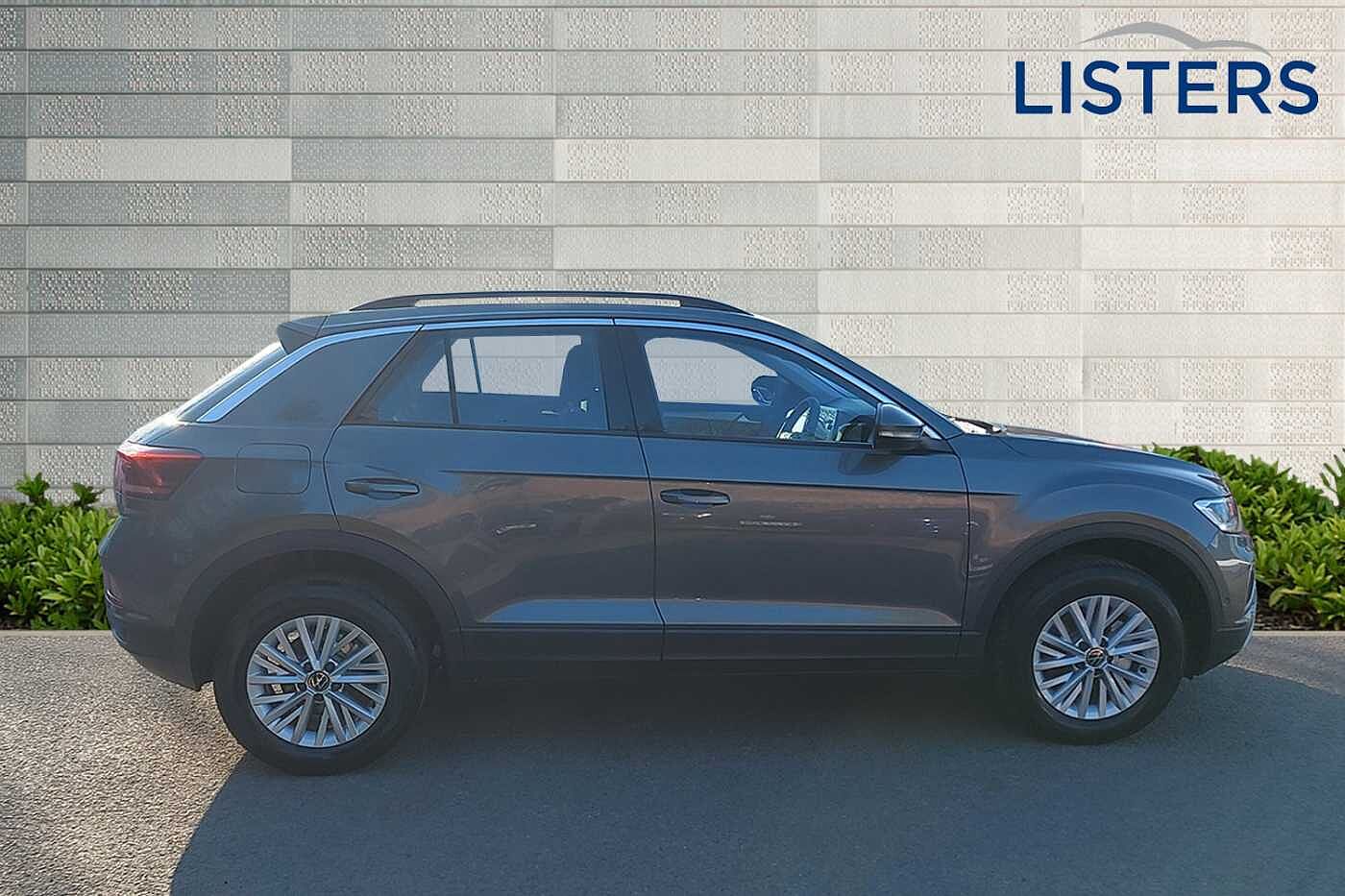 Used Volkswagen T-Roc 2025 for sale - 76111263: Photo 4