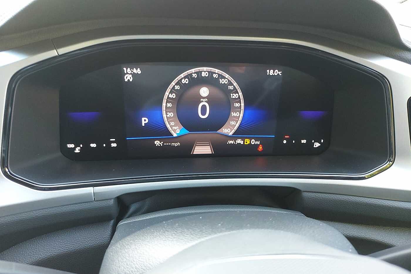 Used Volkswagen T-Roc 2025 for sale - 76111263: Photo 7