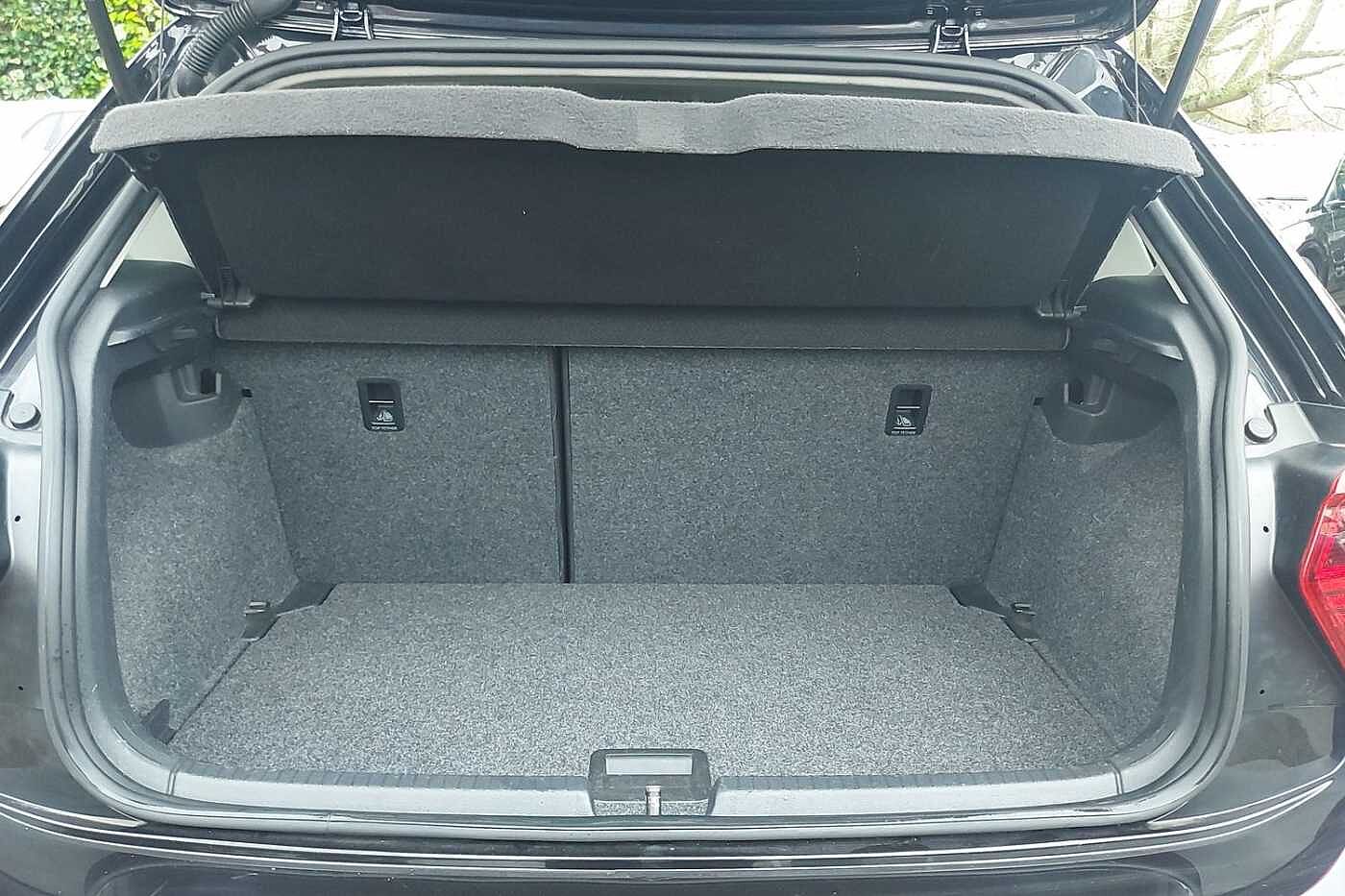 Used Volkswagen Polo 2020 for sale - 77599827: Photo 11