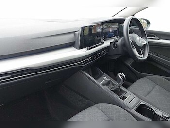 Used Volkswagen Golf 2022 for sale - 78117303: Photo