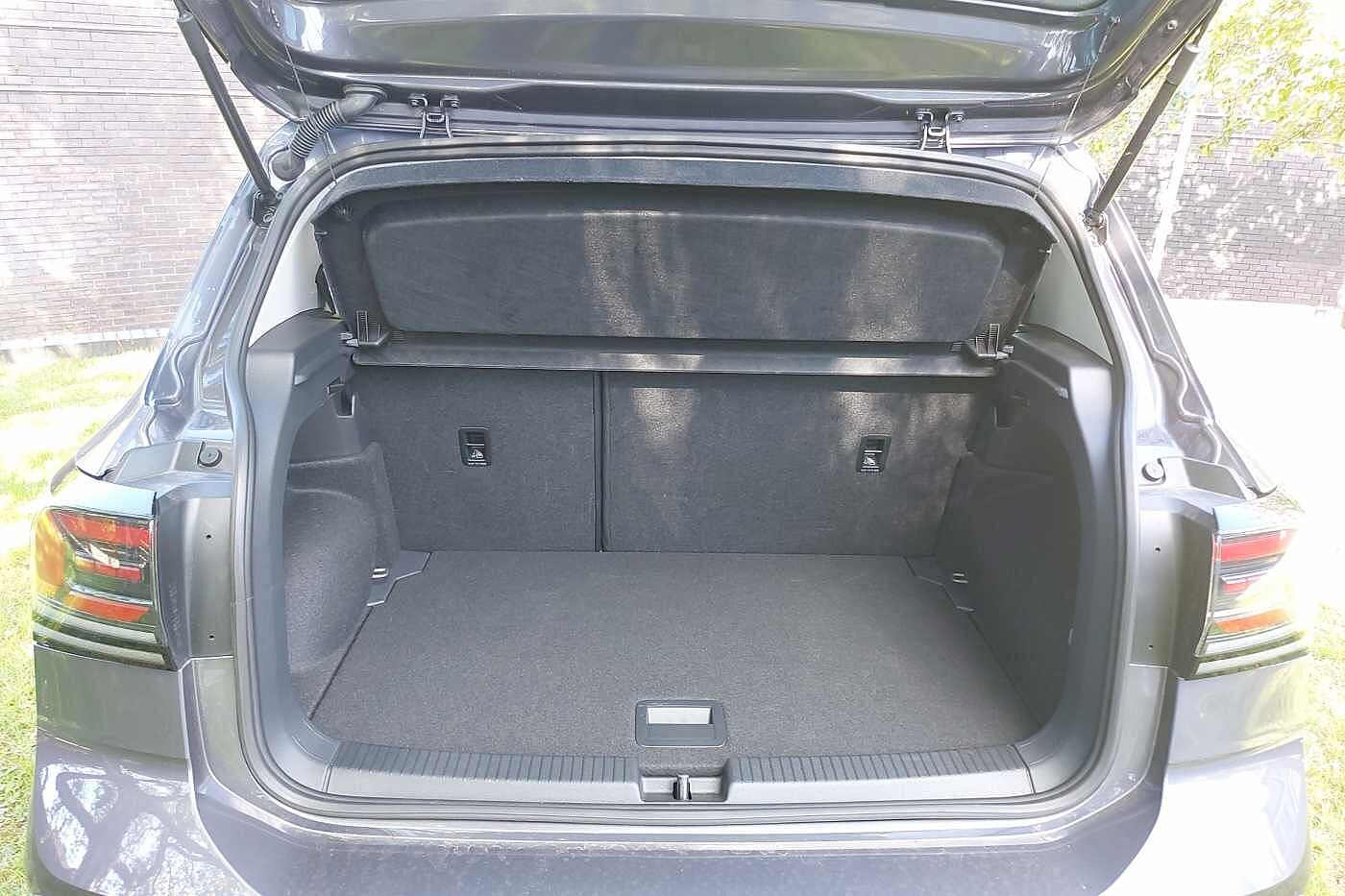 Used Volkswagen T-Cross 2025 for sale - 77176736: Photo 12