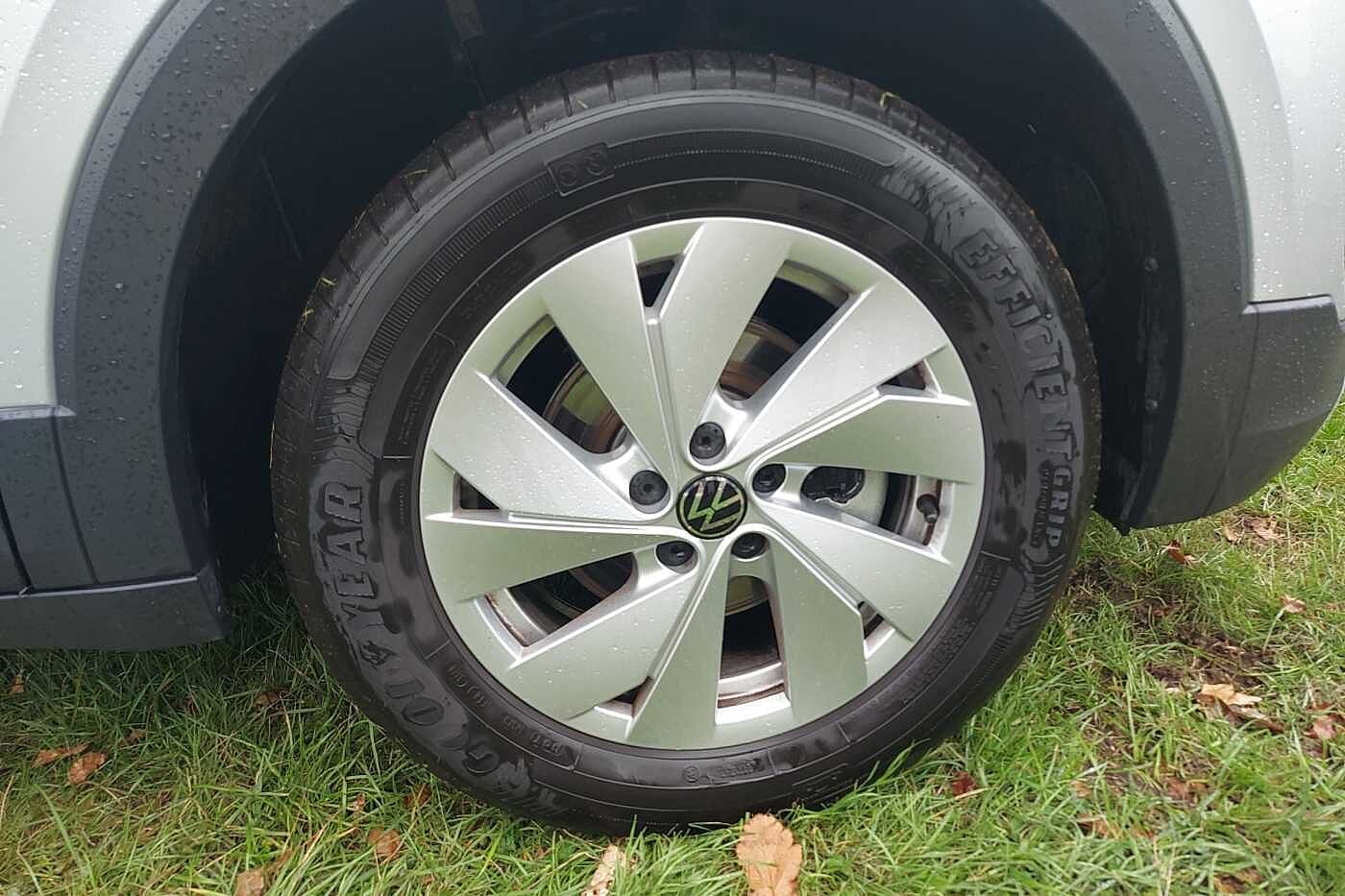 Used Volkswagen T-Cross 2025 for sale - 77177131: Photo 5