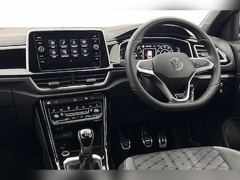 Used Volkswagen T-Roc 2025 for sale - 79050774: Photo