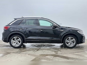 Used Volkswagen T-Roc 2025 for sale - 79050774: Photo
