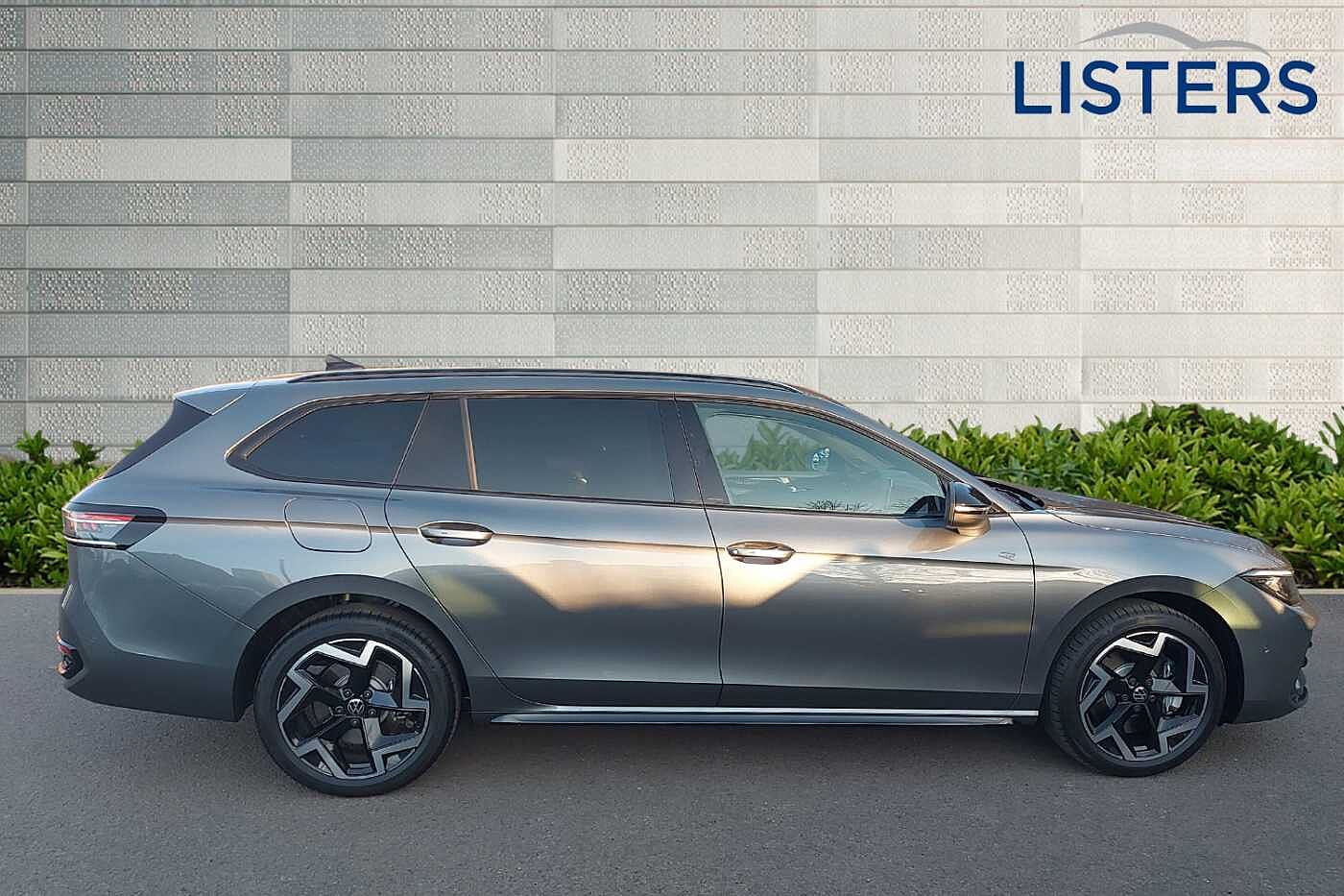 Used Volkswagen Passat 2025 for sale - 76248512: Photo 4