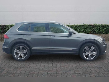 Used Volkswagen Tiguan 2016 for sale - 79305363: Photo