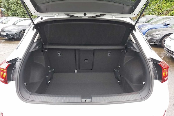 Used Volkswagen T-Roc 2025 for sale - 76154264: Photo 12