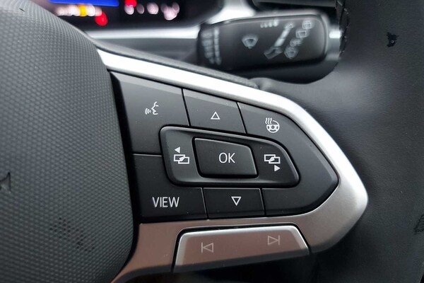 Used Volkswagen T-Roc 2025 for sale - 76154264: Photo 16