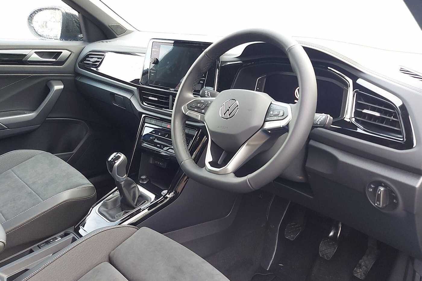 Used Volkswagen T-Roc 2025 for sale - 77176783: Photo 6