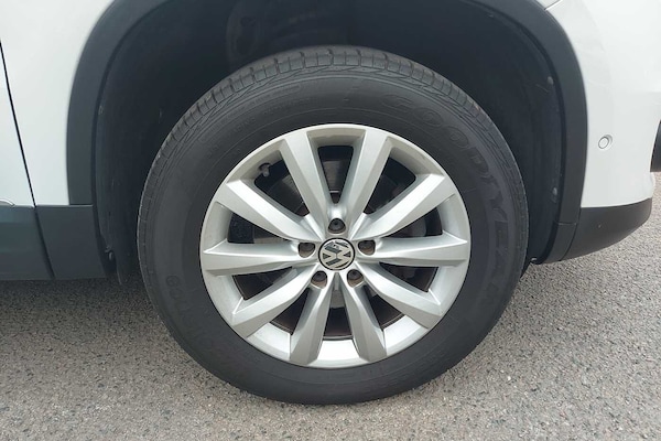 Used Volkswagen Tiguan 2015 for sale - 76111265: Photo 5
