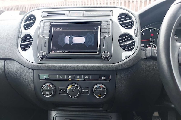 Used Volkswagen Tiguan 2015 for sale - 76111265: Photo 9