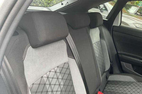 Used Volkswagen Taigo 2022 for sale - 76154295: Photo 14