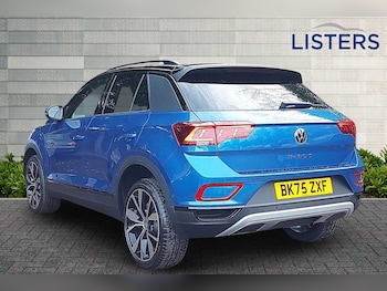 Used Volkswagen T-Roc 2025 for sale - 76800595: Photo