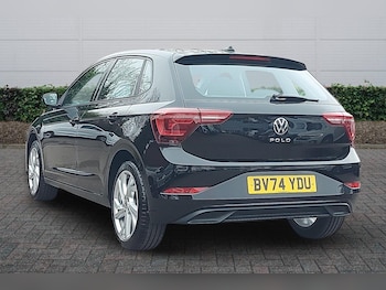 Used Volkswagen Polo 2024 for sale - 77739504: Photo