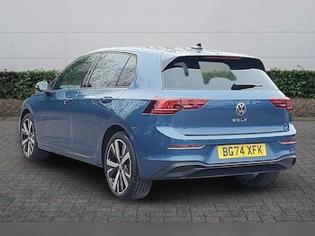 Used Volkswagen Golf 2024 for sale - 77794884: Photo