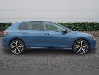 Used Volkswagen Golf 2024 for sale - 77794884: Photo