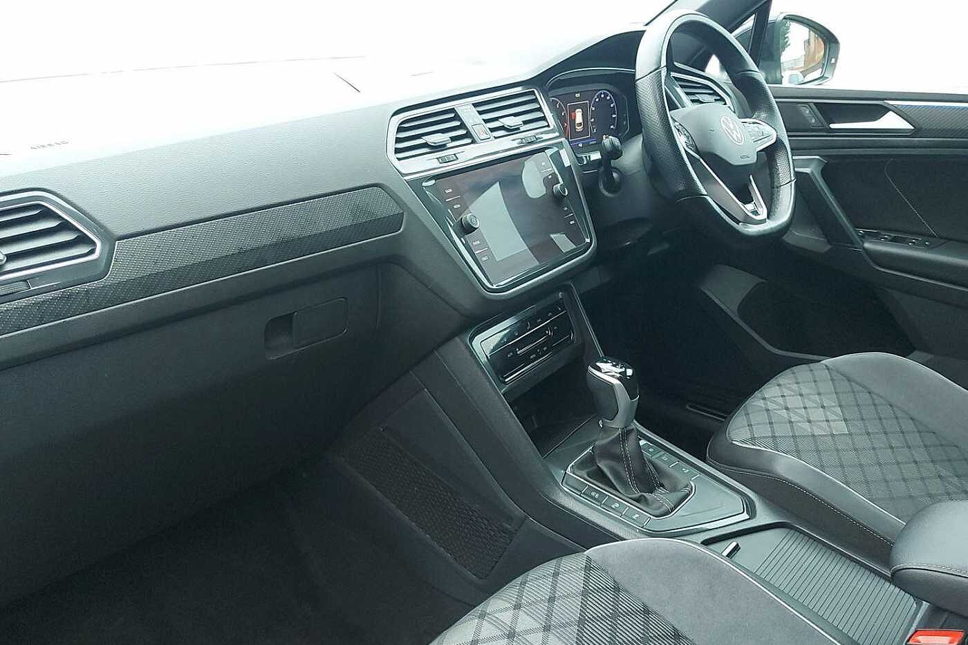 Used Volkswagen Tiguan 2023 for sale - 77388491: Photo 2