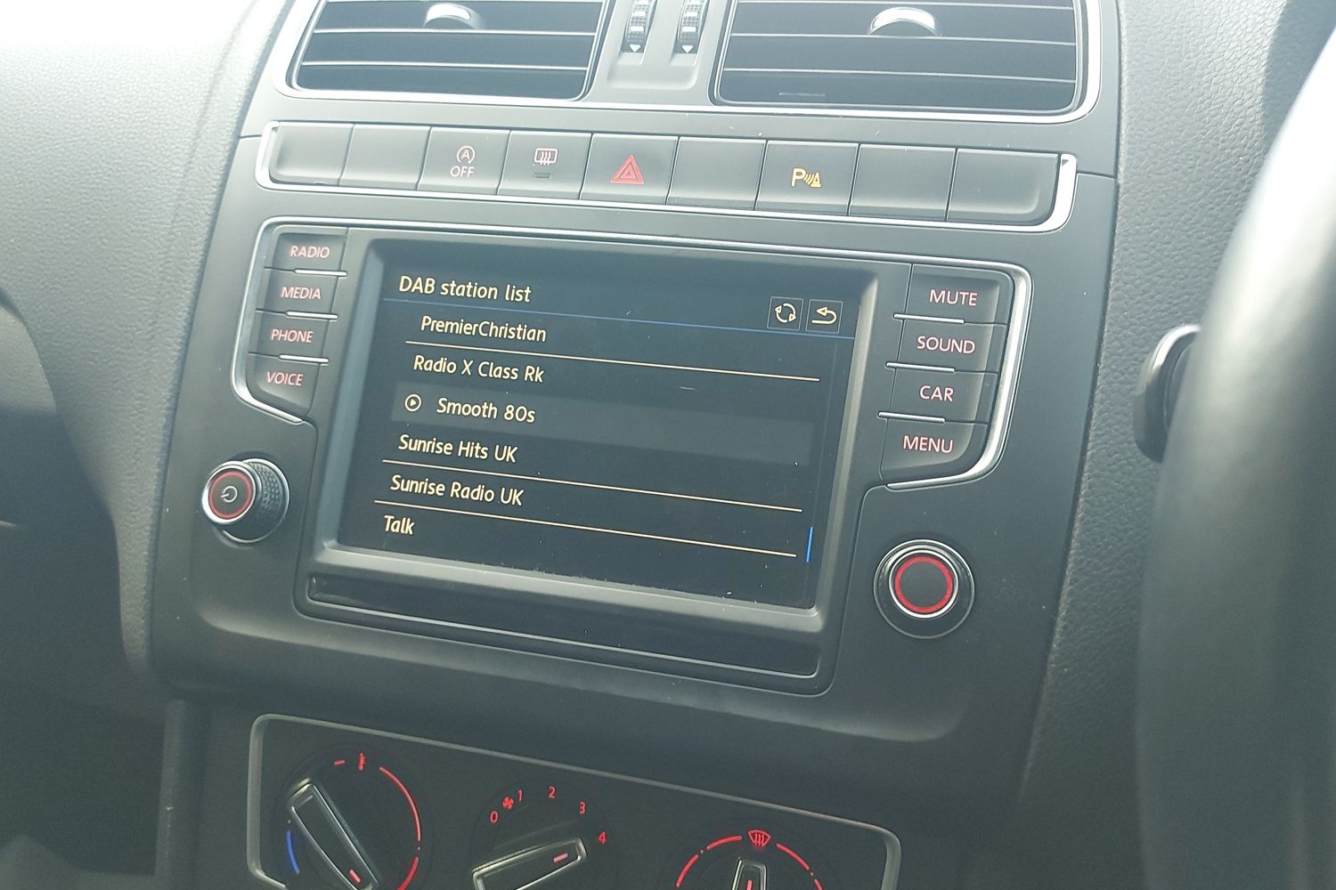 Used Volkswagen Polo 2017 for sale - 76625042: Photo 11