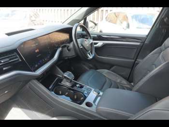 Used Volkswagen Touareg 2020 for sale - 75031745: Photo
