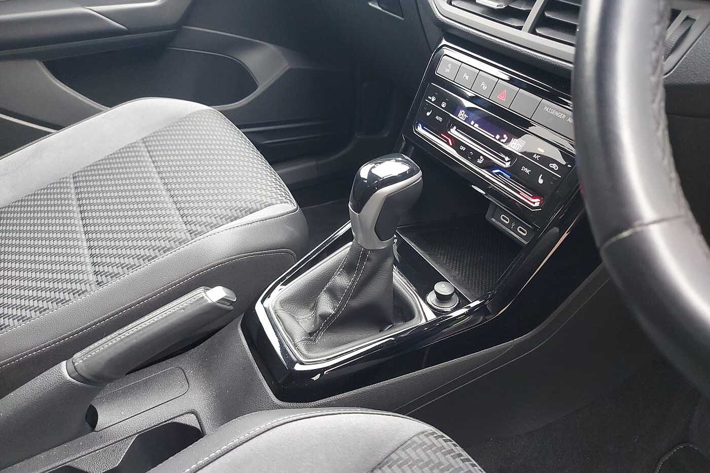 Used Volkswagen T-Cross 2023 for sale - 76241318: Photo 10