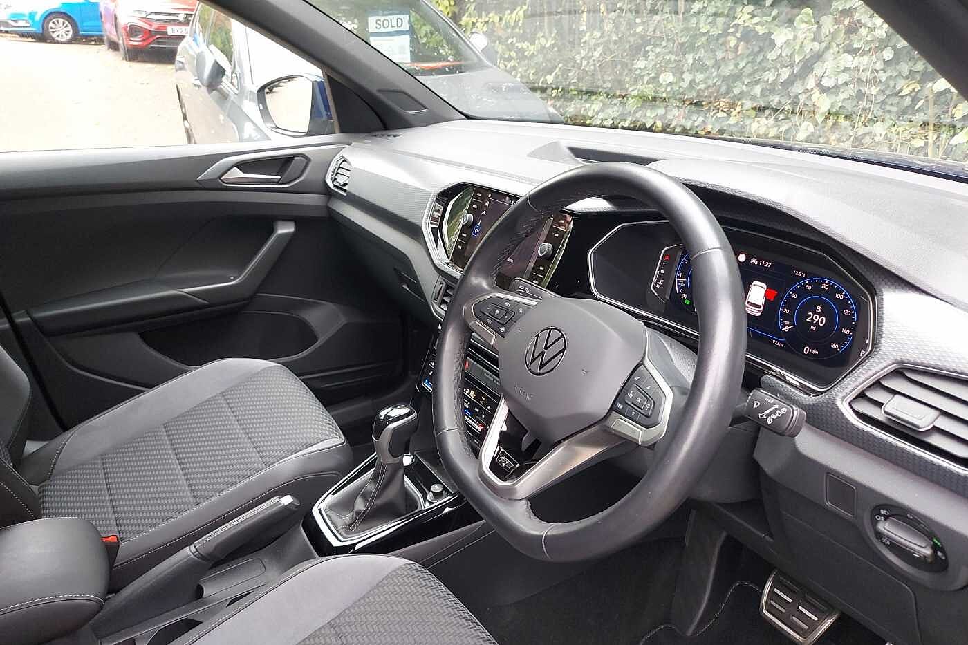 Used Volkswagen T-Cross 2023 for sale - 76241318: Photo 6