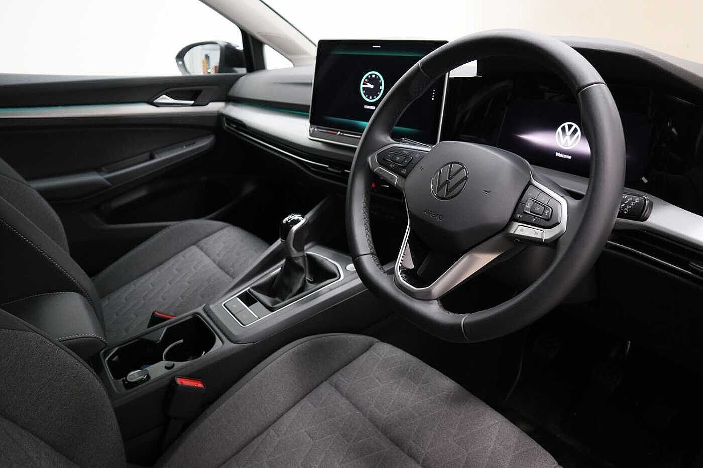 Used Volkswagen Golf 2024 for sale - 76942840: Photo 6