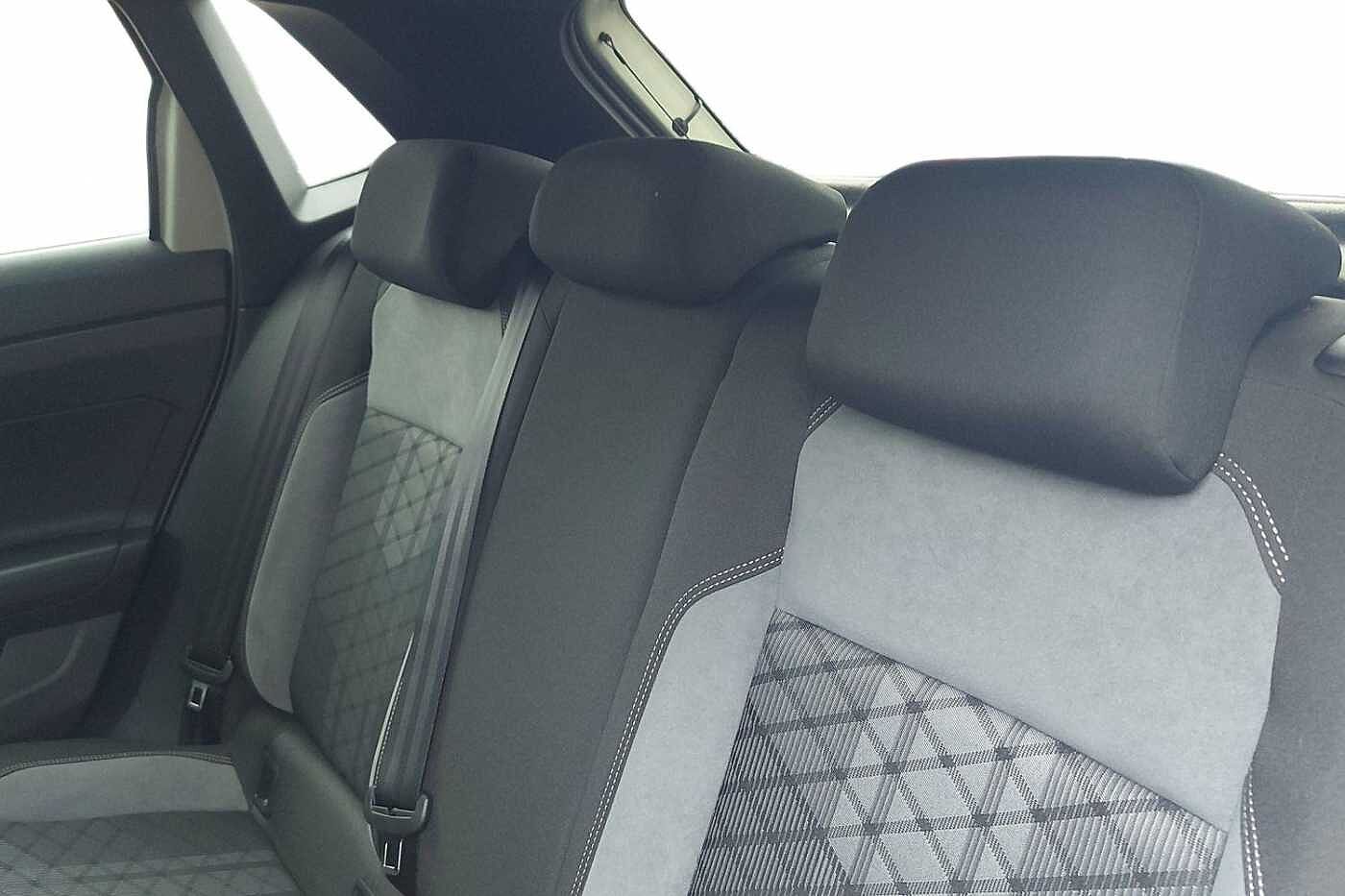 Used Volkswagen Polo 2024 for sale - 77613748: Photo 10