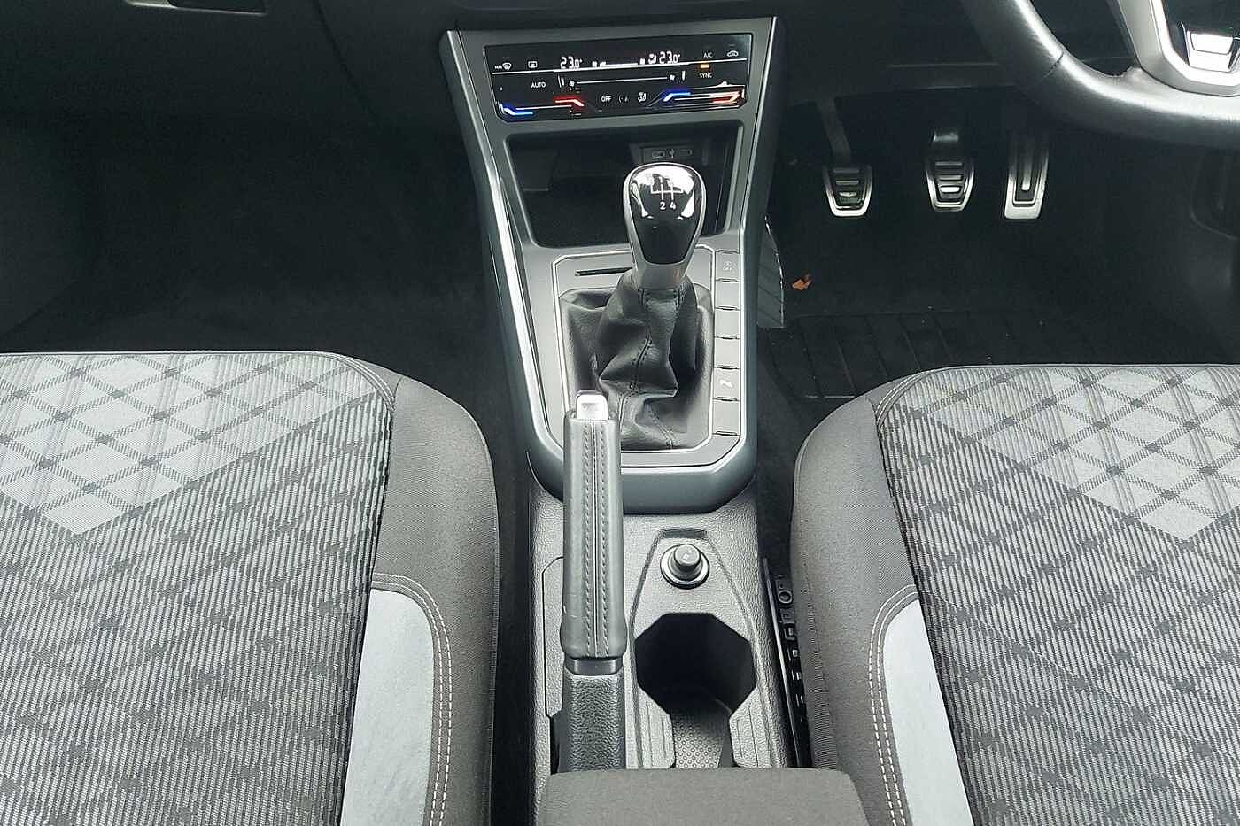 Used Volkswagen Polo 2024 for sale - 77613748: Photo 32