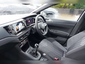 Used Volkswagen Polo 2025 for sale - 76154273: Photo 2