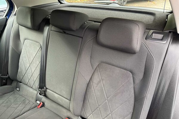 Used Volkswagen Golf 2024 for sale - 76139680: Photo 11