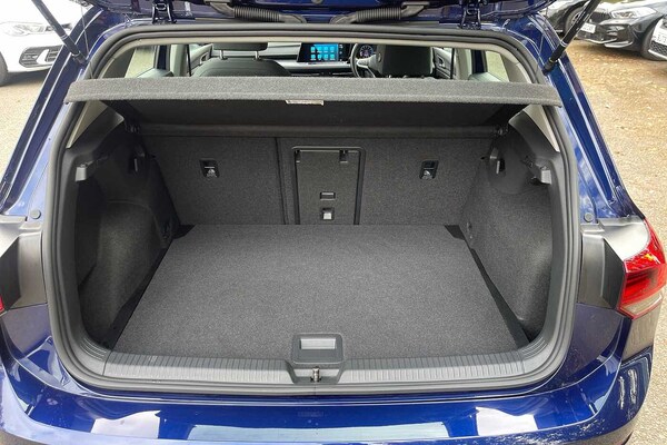 Used Volkswagen Golf 2024 for sale - 76139680: Photo 12