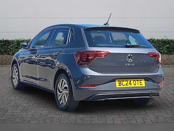 Used Volkswagen Polo 2024 for sale - 79035042: Photo