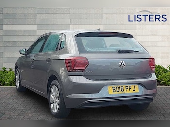 Used Volkswagen Polo 2018 for sale - 76800352: Photo