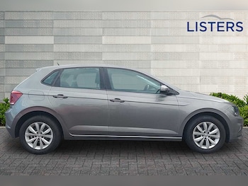 Used Volkswagen Polo 2018 for sale - 76800352: Photo