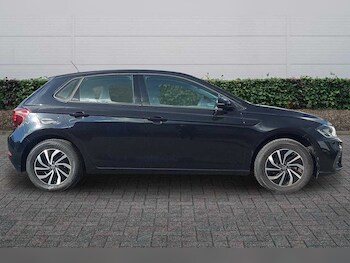 Used Volkswagen Polo 2024 for sale - 78117282: Photo