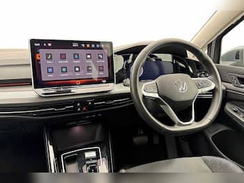 Used Volkswagen Golf 2025 for sale - 79728108: Photo