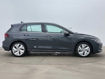 Used Volkswagen Golf 2025 for sale - 79728108: Photo