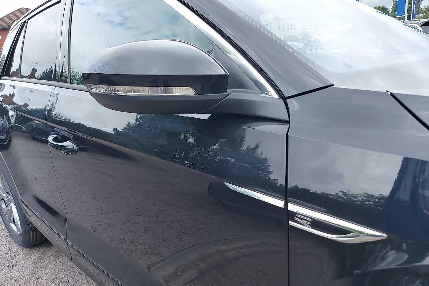 Used Volkswagen T-Roc 2025 for sale - 76110930: Photo 13